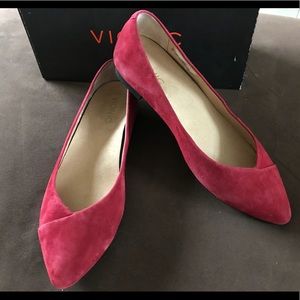 Vionic Women’s Gem CABALLO Red slip On Size 8.5 W